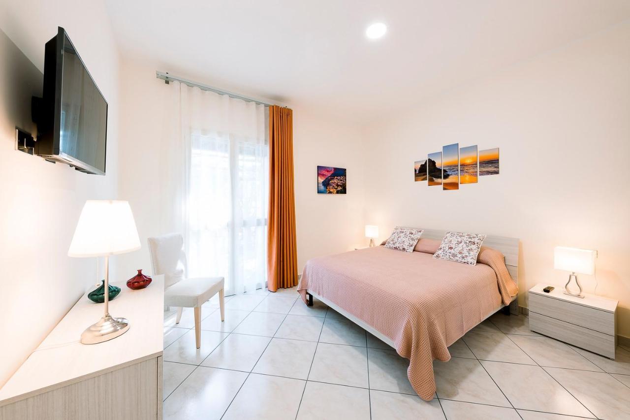 Villa San Lorenzo Rooms Скала Экстерьер фото